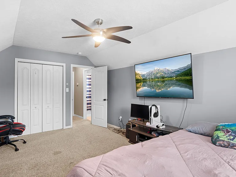 807 Oshields Ct — Photo 6