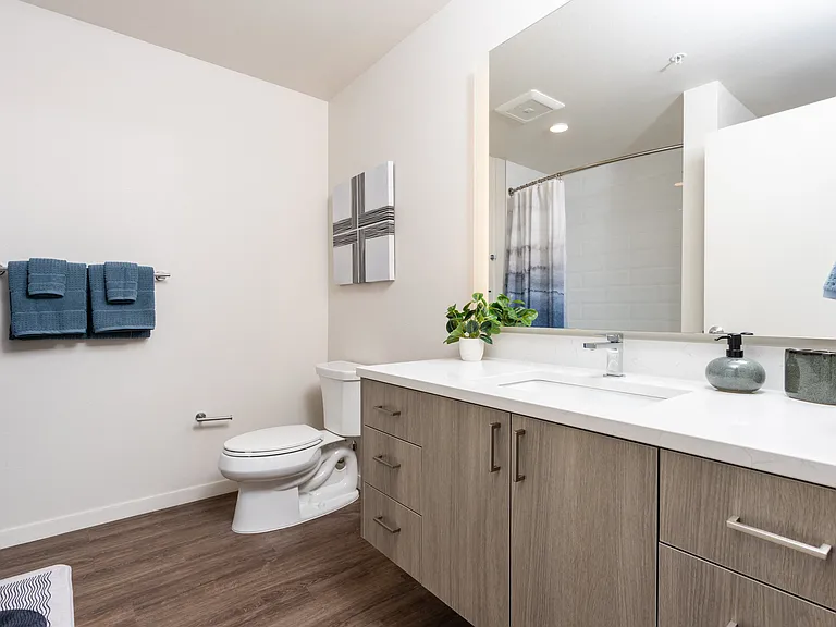 Eastline Grand — Photo 15