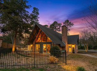 238 Fairlawn Dr, Lindale, TX 75771