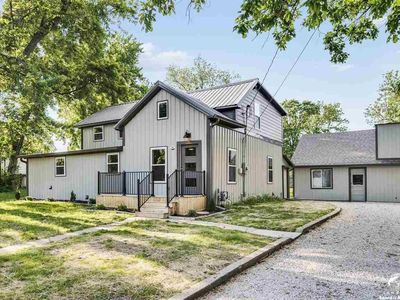 749 Locust St, Lawrence, KS, 66044