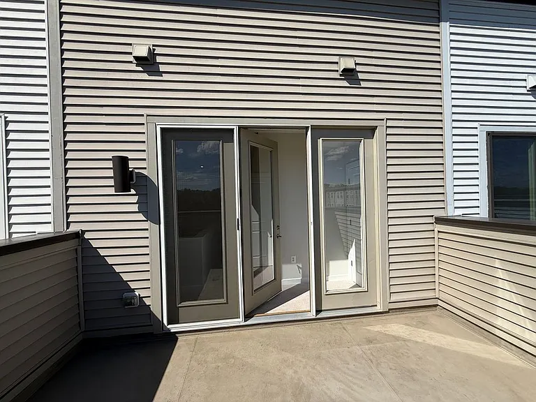 2505 Nicholson St — Photo 23