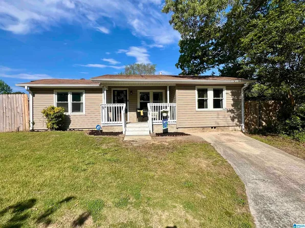 715 Hilltop Ave, Warrior, AL 35180
