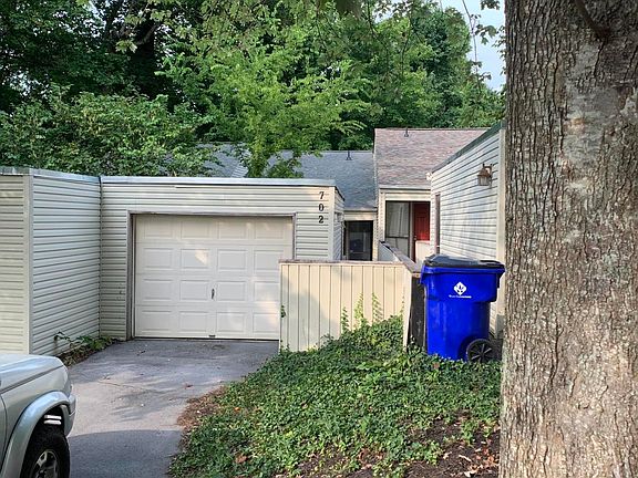 5th image of 702 Idlewood Ln