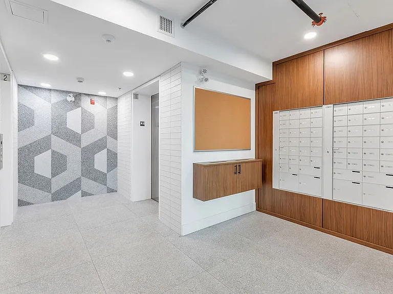 3455 Hastings St E — Photo 17