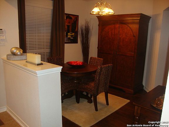 3rd image of 21022 Villa Valencia