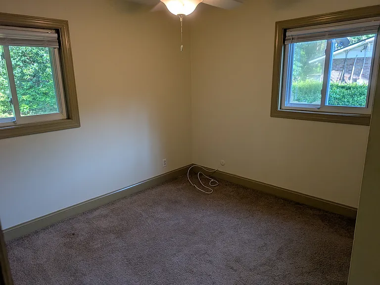 634 Constant Dr — Photo 12