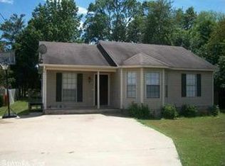 1 Rolling Creek Cir, Conway, AR 72032