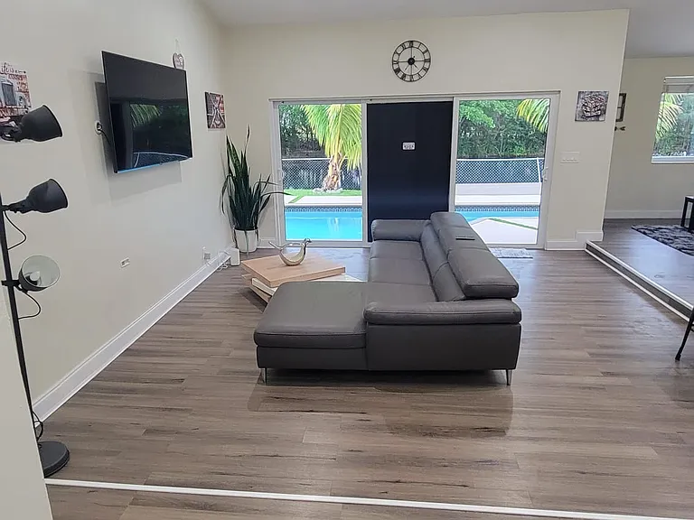 10730 NW 20th Ct — Photo 22