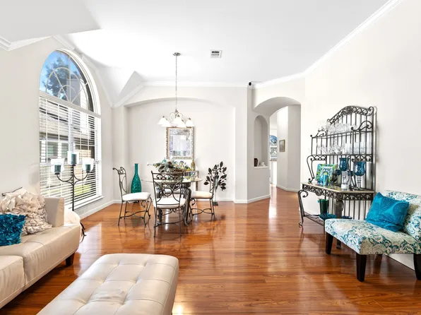 8401 Rock Canyon Ct, Fort Worth, TX 76123