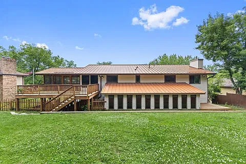 4 bed, 3200 sqft, $3,555 — Photo 1