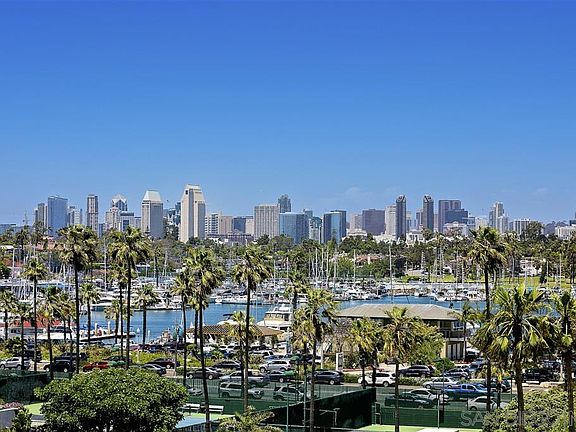 4th image of 1760 Avenida Del Mundo Unit 403