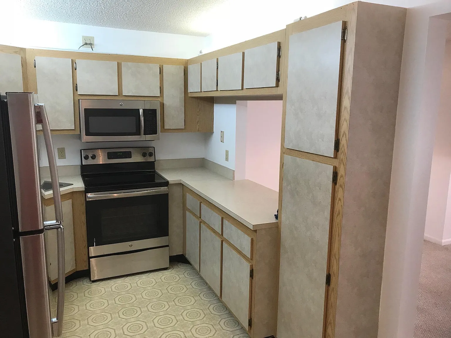 2 bed, 2.0 bath, 1106 sqft, $2,000 — Photo 3