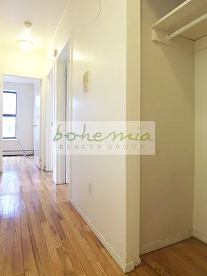 Rented by Bohemia Realty Group | media 27