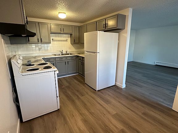 5th image of 1403 Emery St #101