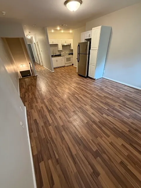 2 bed, 1185 sqft, $1,250 — Photo 4
