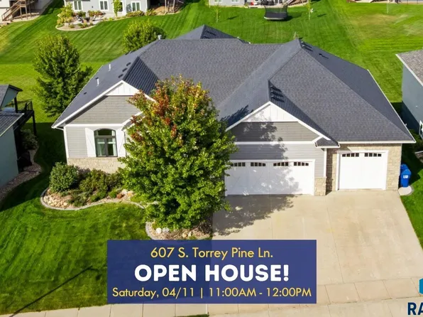 607 S Torrey Pine Ln, Sioux Falls, SD 57110