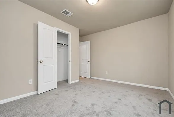 1707 Kansas St — Photo 20