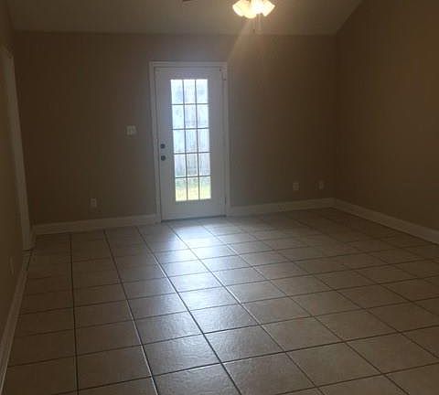 2nd image of 177 Leeswood Cir