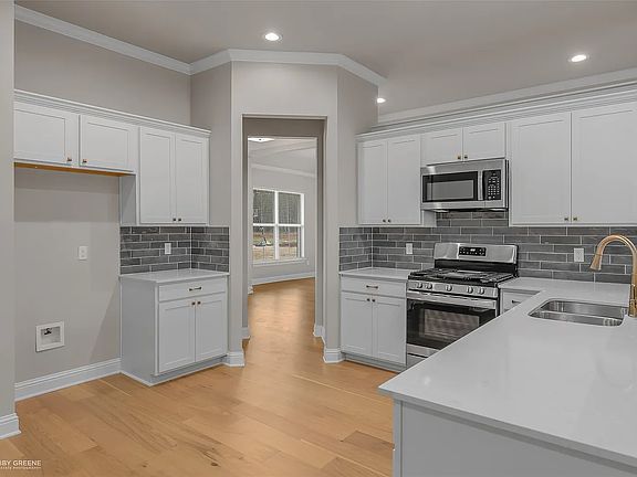 6th image of this home