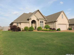 48 Farestone Cv, Jackson, TN 38305
