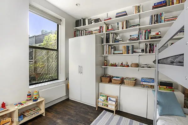 Sold by Corcoran | media 21