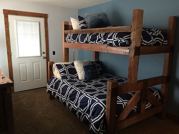 3rd image of 550 Deer Valley Loop Unit 7