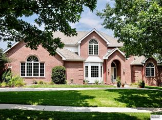 4021 S 173rd Cir, Omaha, NE 68130