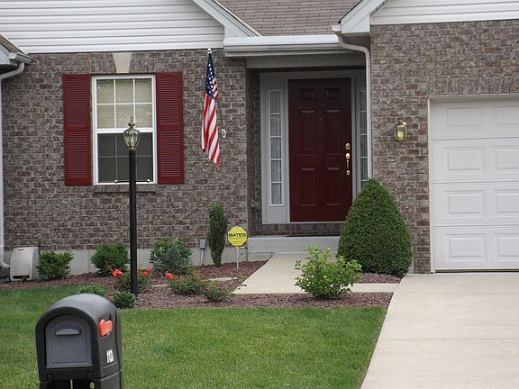 3rd image of 1133 Waterford Ct