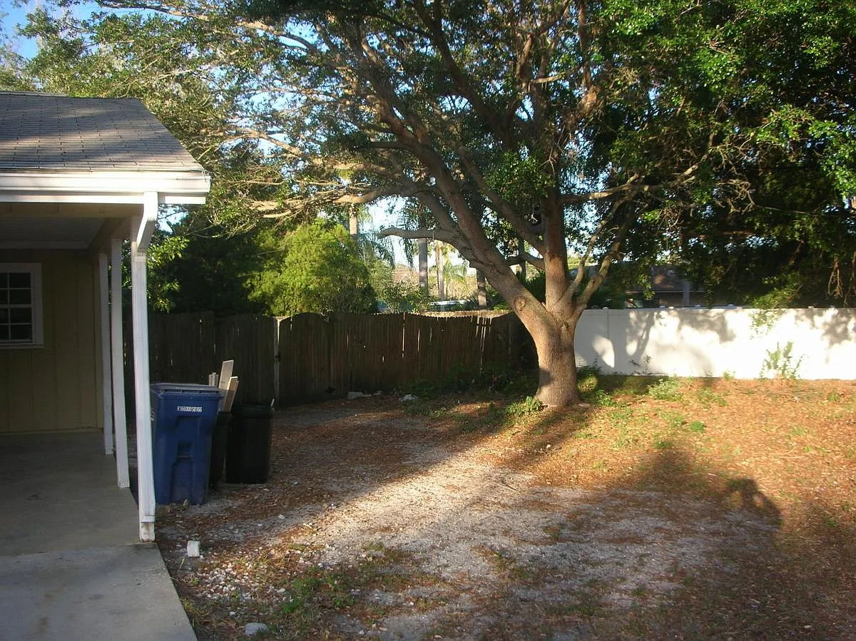 3007 40th Avenue W — Photo 4