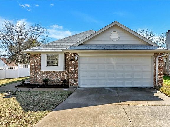 2nd image of 7416 Arbor Park Dr