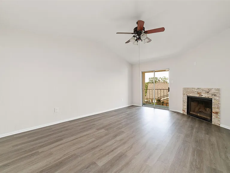 3770 Lovers Wood Ln #709 — Photo 6