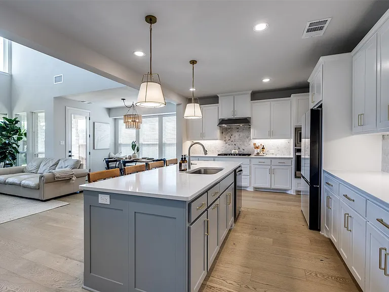 1000 Adair Rd — Photo 3
