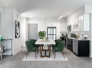 2000 Lyndale Ave S #3424829, Minneapolis, MN 55405