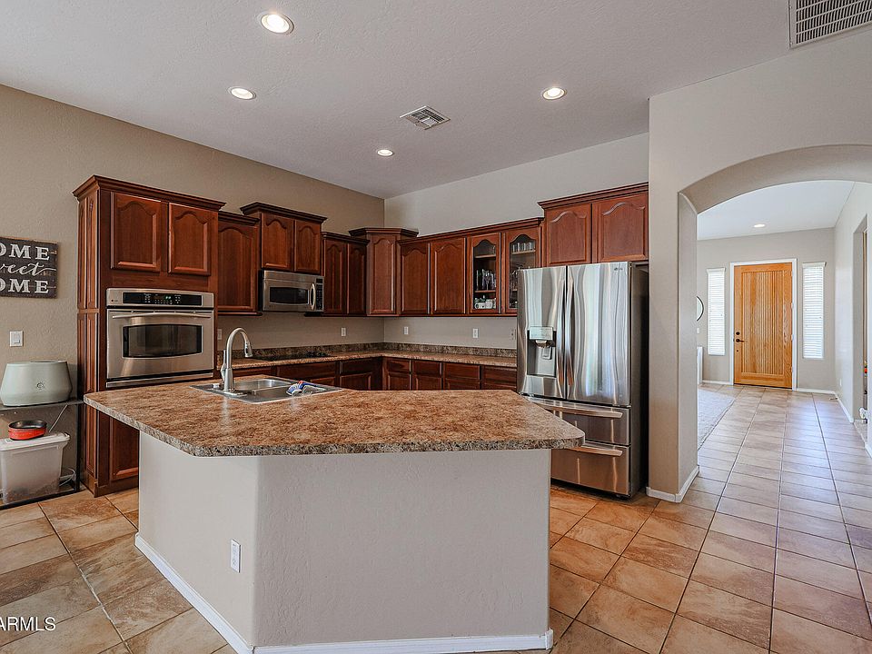 1st image of 10465 E KNOWLES Avenue