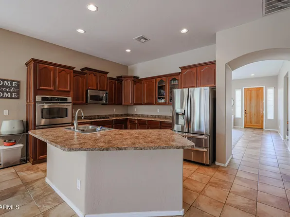 10465 E KNOWLES Avenue, Mesa, AZ 85209