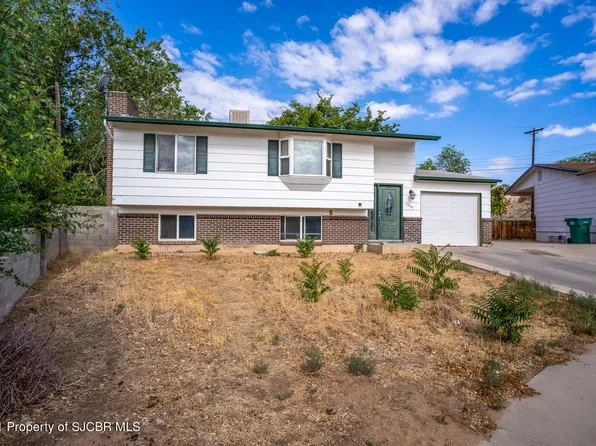 2909 E 30th Pl, Farmington, NM 87402