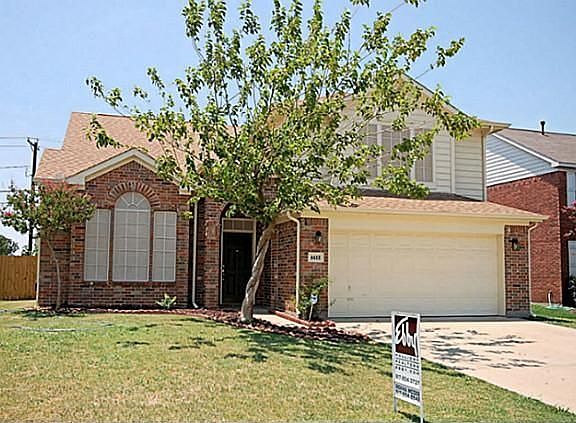 2nd image of 4423 Wescott Dr