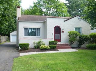 57 Robbins Dr, Wethersfield, CT 06109