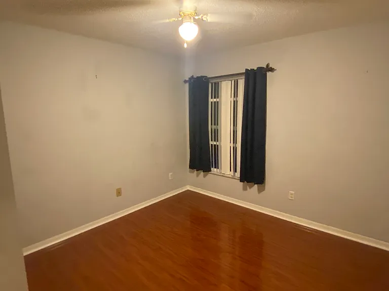 4864 Gorham Ave — Photo 1