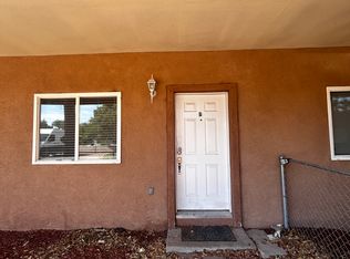 633 Adams St NE #B, Albuquerque, NM 87110