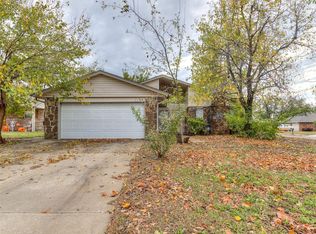 1108 Apollo Cir, Edmond, OK 73003