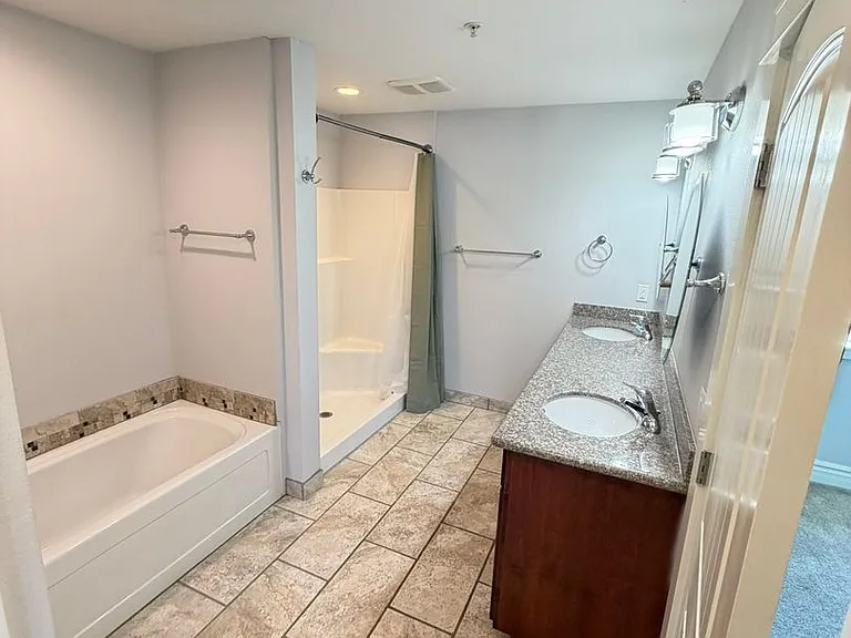 103 W Bishop Way — Photo 22