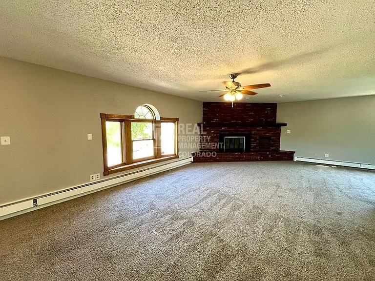 2011 Capulin Dr — Photo 12