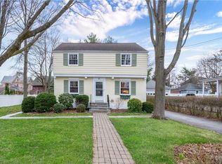41 Grandview Ave, White Plains, NY 10605