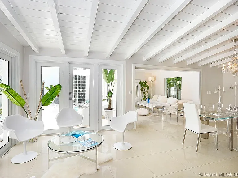 4036 Malaga Ave — Photo 7