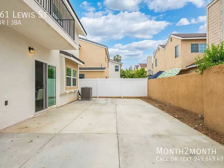 761 Lewis St — Photo 27