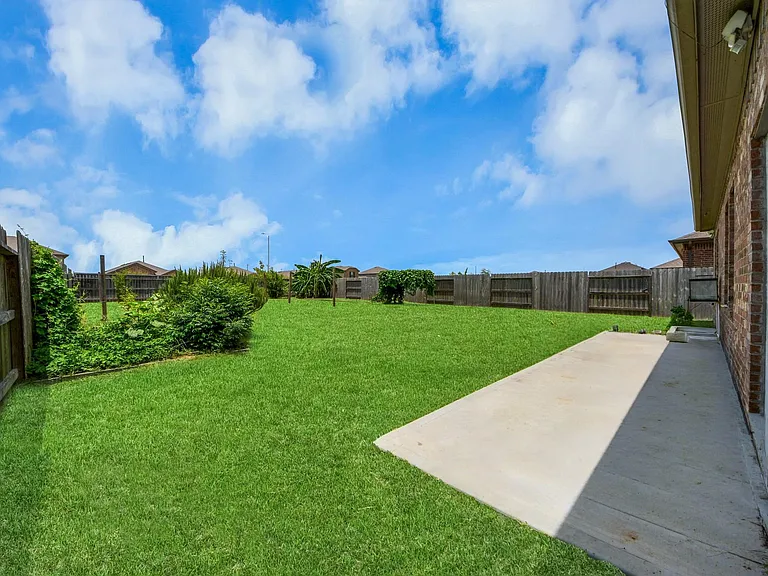 3630 Telford Ln — Photo 38