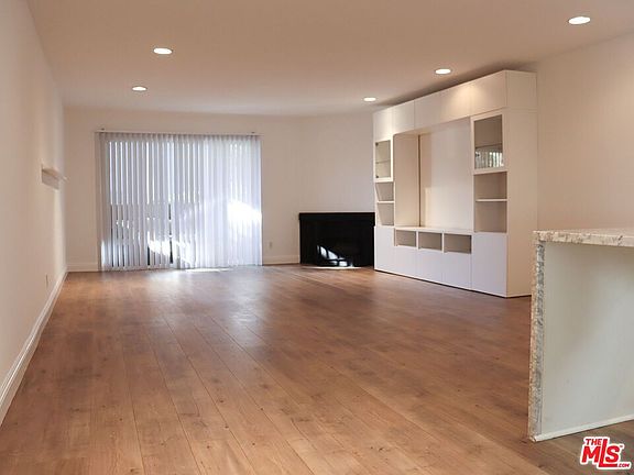 5th image of 1010 Hammond St APT 204