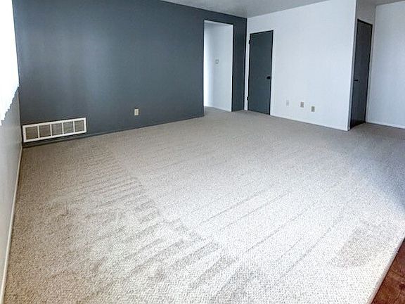 3rd image of 1316-1325 Southwestern Dr #11544431