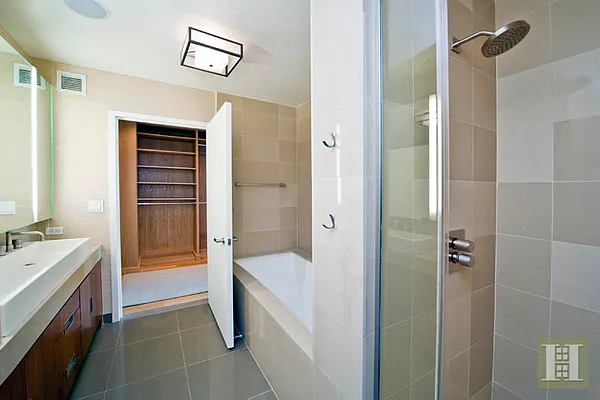 Rented by Halstead Real Estate | media 36